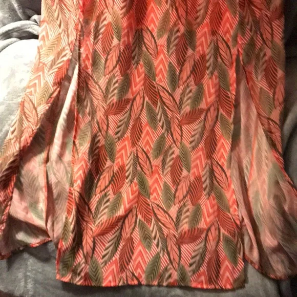 Women's Cold Shoulder Charming Charlie NWT Multi Colored Maxi Dress - Picture 5 of 10